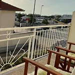 Modern Iva With Balcony, Free Parking & Wi-fi, 아파트